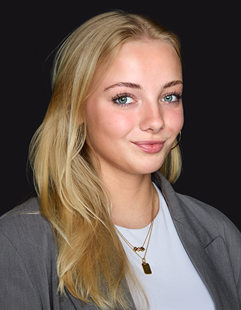 Anna Blaisse Anna Blaisse